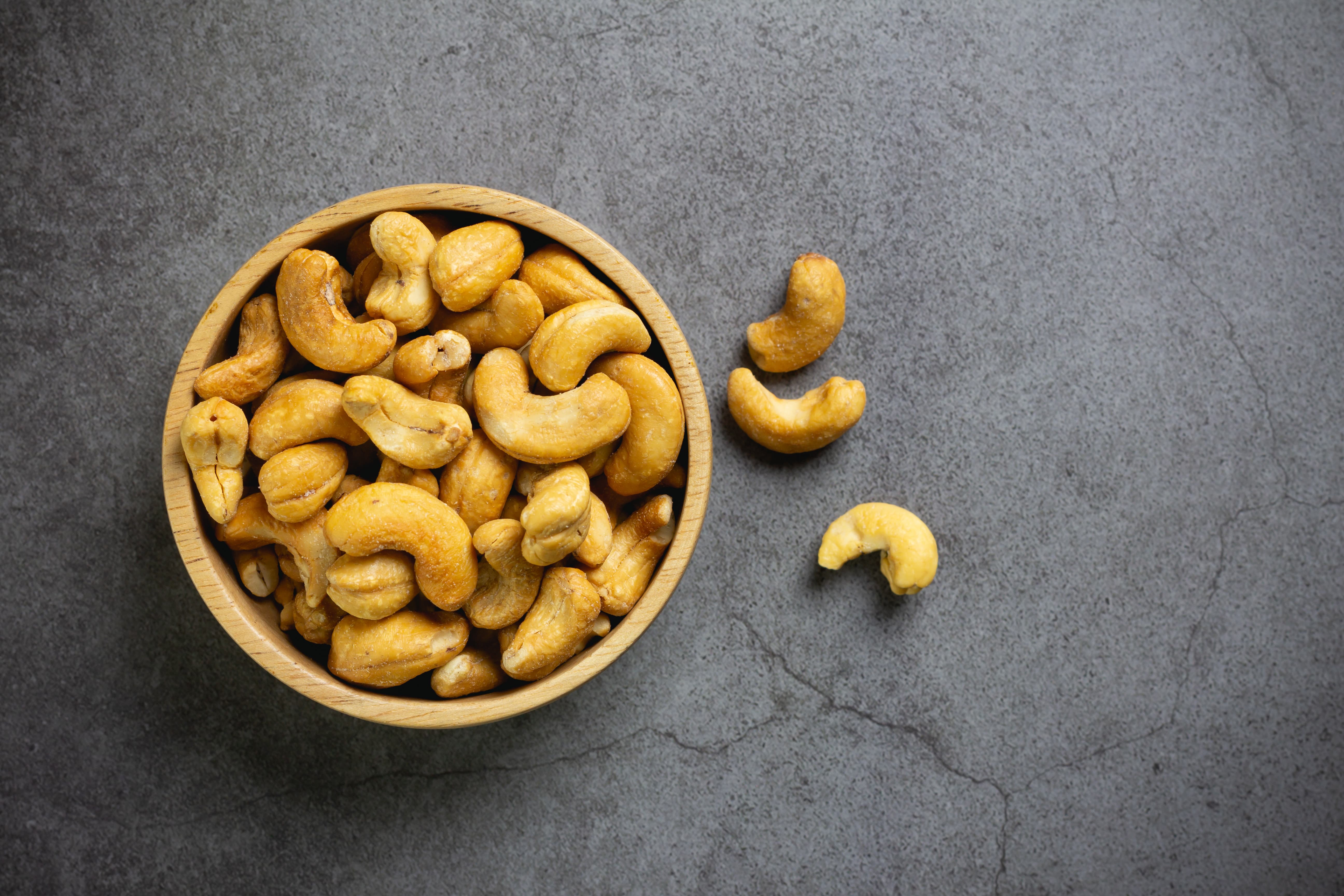 Cashew nuts